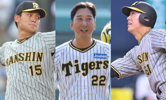 (左から)阪神・西純矢、藤川球児監督、豊田寛