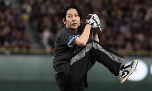 二宮和也さん始球式